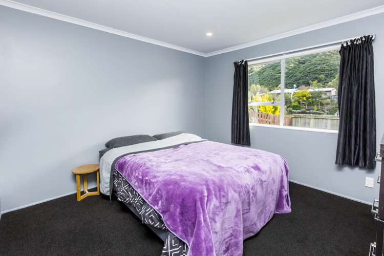 1 Wyoming Grove Totara Park_14