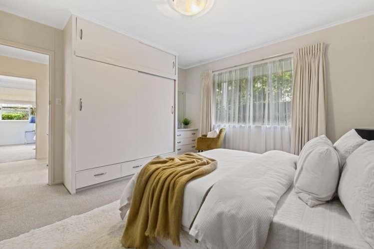 2/27a Eastern Beach Road Eastern Beach_9