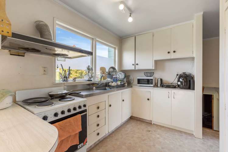 69 Priestley Drive Bucklands Beach_6