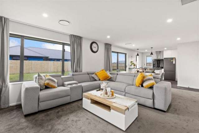 27 Lunn Cr Leeston_4