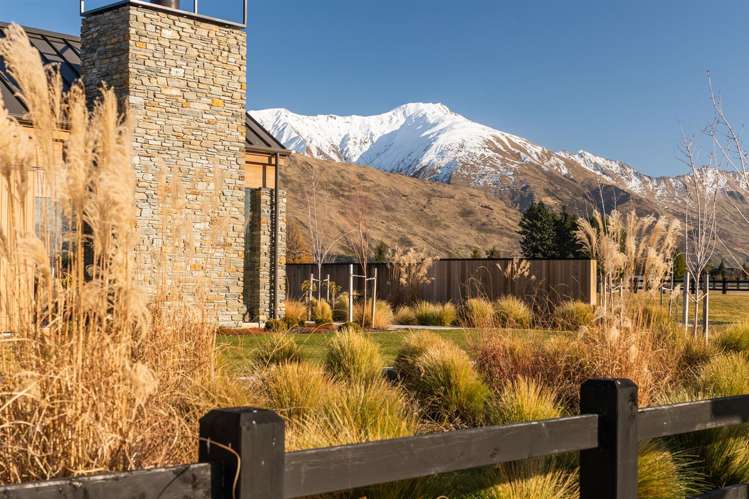 9 Deans Drive Wanaka_6