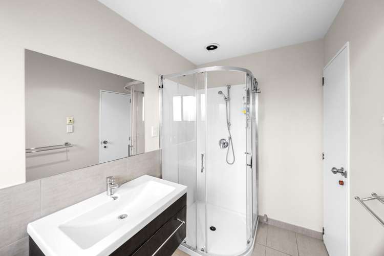 58 Cowes Street Avondale_9