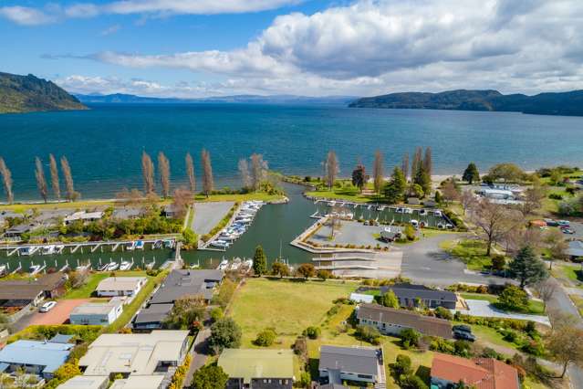 44 Marina Terrace Kinloch_1