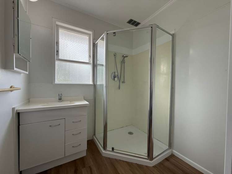 19 Heybridge Street Manurewa_31