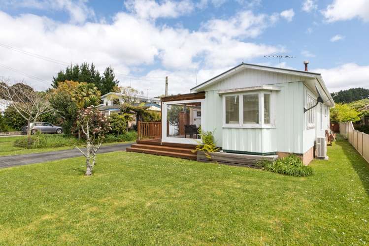 17 Kawakawa-Orere Road Kawakawa Bay_13