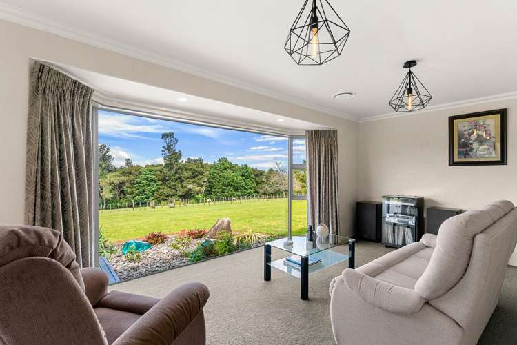 49 Newton Road Maungatapere_19
