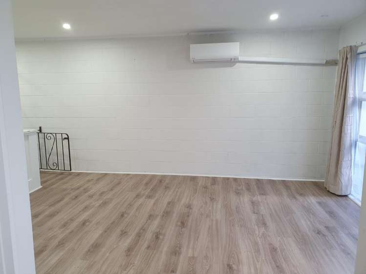 2/5 Oates Road Glen Eden_1