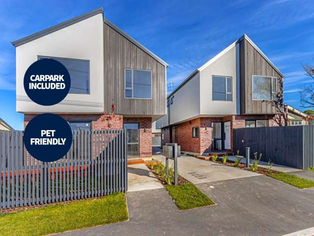 Spacious Townhouse with Off-Street Carparking