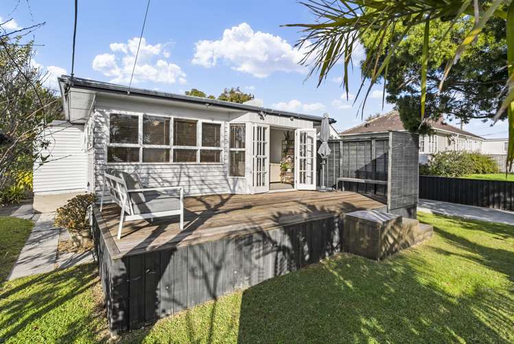 1a Fontenoy Street Mount Albert_15