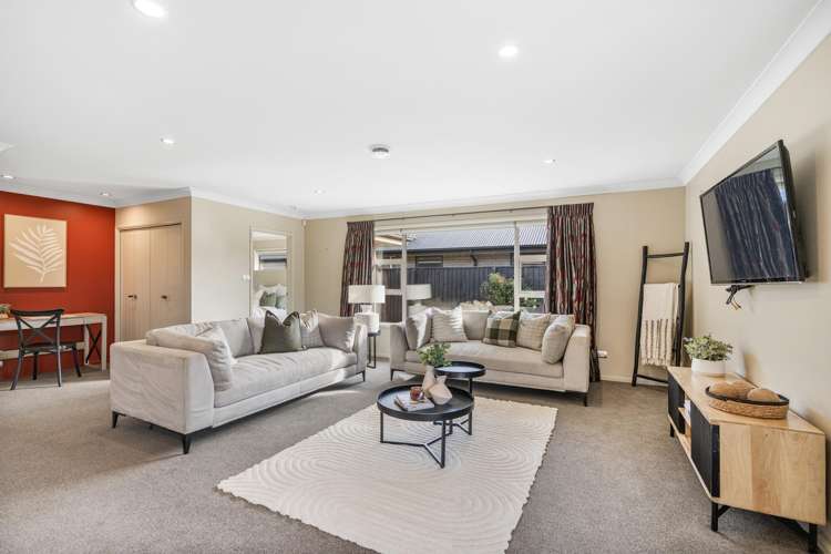 16 Bernice Crescent Yaldhurst_5