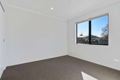 33 Torphin Crescent_3