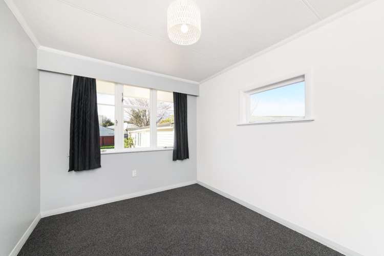 11 Kent Crescent Awapuni_11