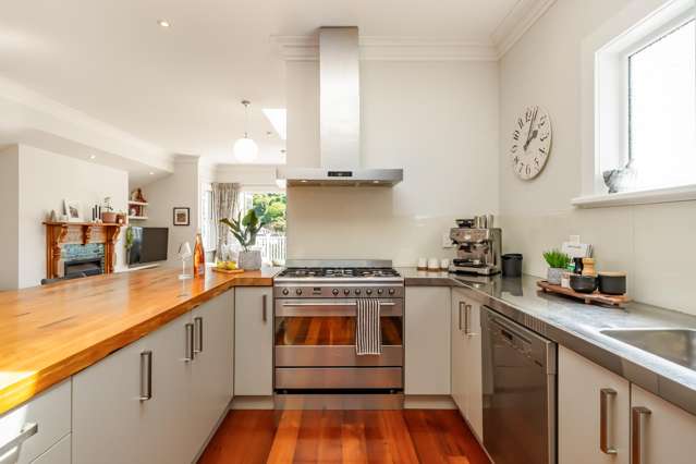 40 Mckinley Crescent Brooklyn_4