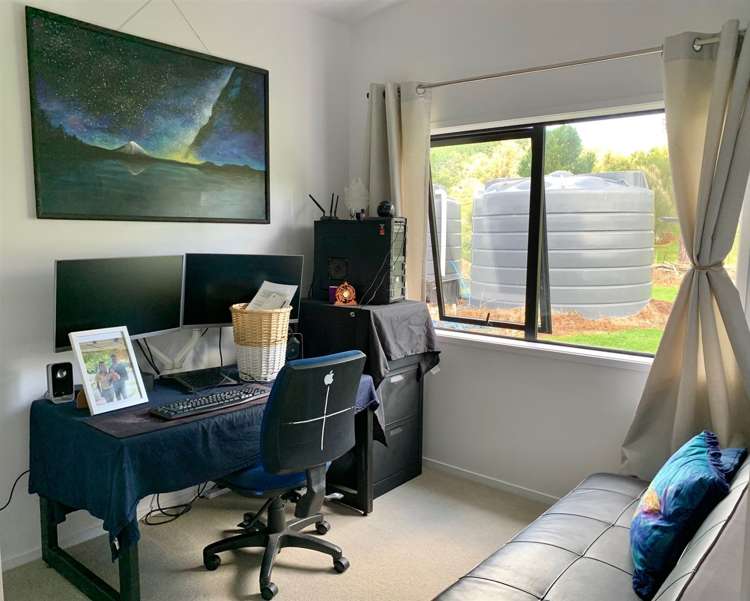 32 Argyll Road Otane_11