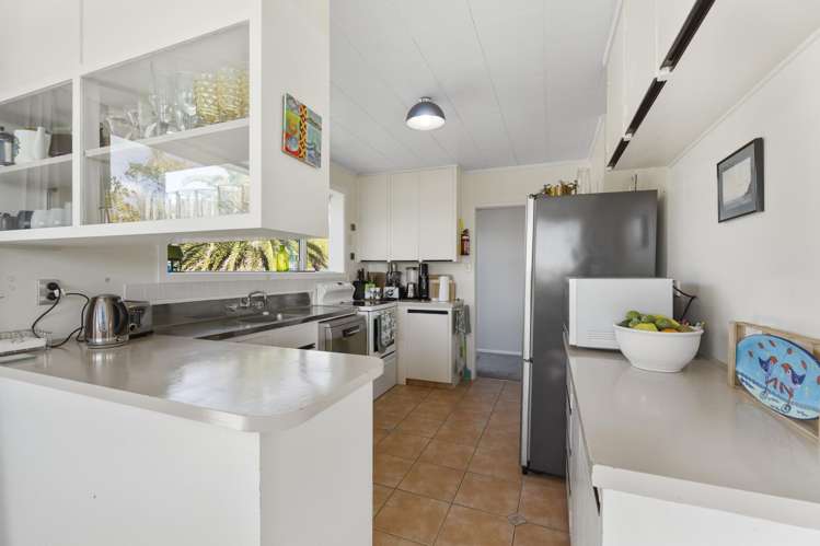 111 Riwai Street Paraparaumu_8