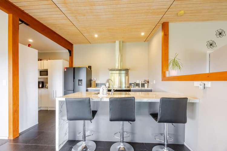 15 Lake View Road Waipukurau_9