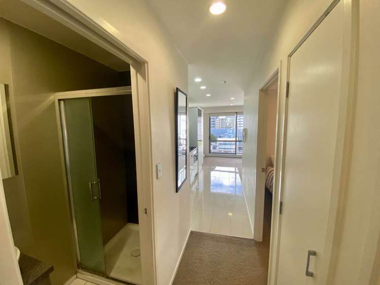 906/17 Vogel Lane Auckland Central_6