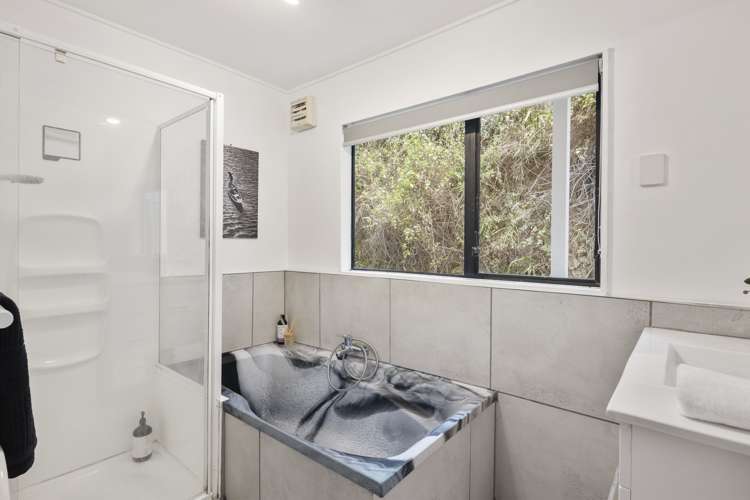 12 Owhiro Bay Parade Owhiro Bay_18