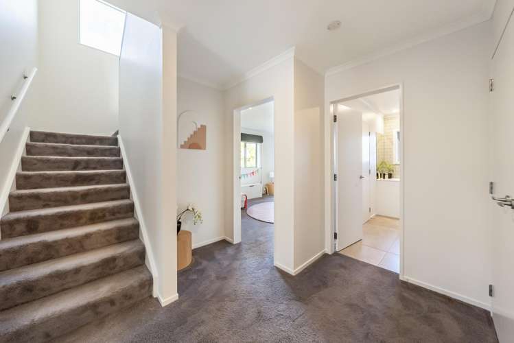 17 Sumner Terrace Aotea_16