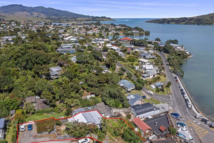 77 Wallis Street Raglan_7