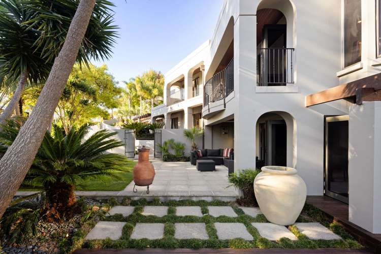 1025 River Road Queenwood_42