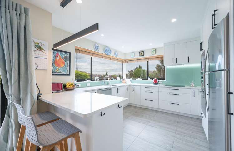 21 Idesia Grove Richmond_2