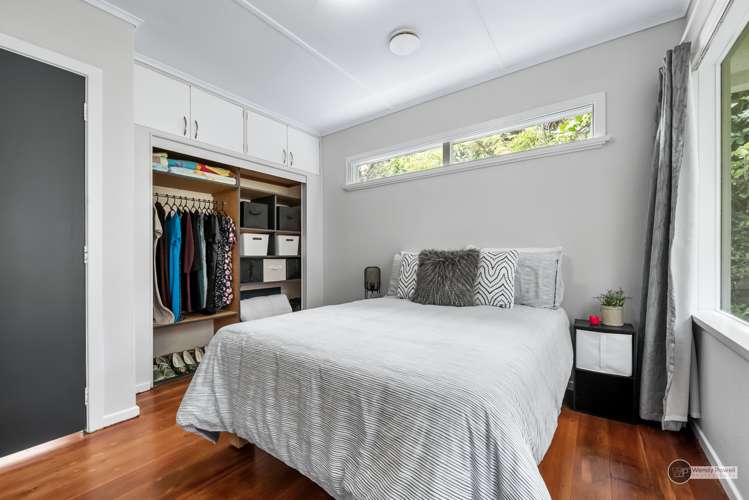 4 Wairere Road Belmont_11