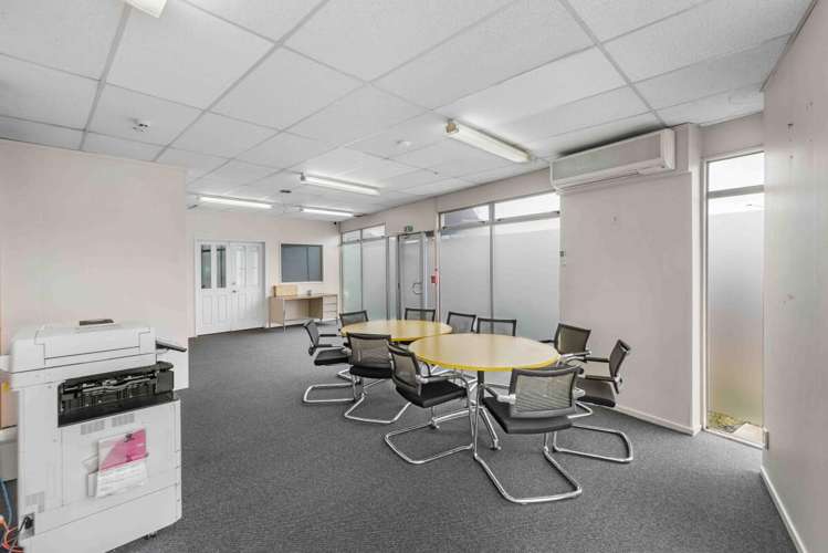 4/473 Brougham Street Waltham_11