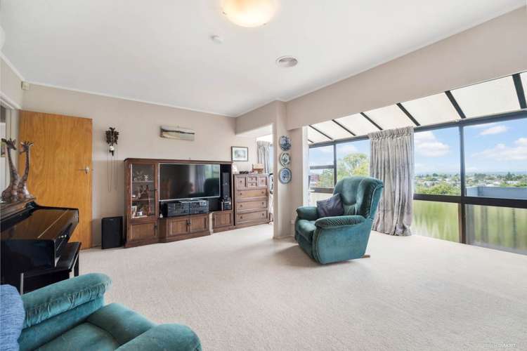 12a Girrahween Drive Totara Vale_3