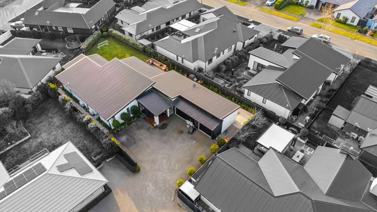 14 Kohunga Crescent Bottle Lake_22