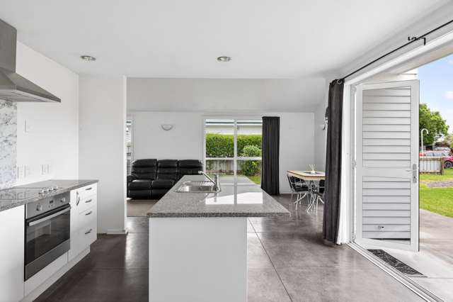 8 Parker Street Elgin_4