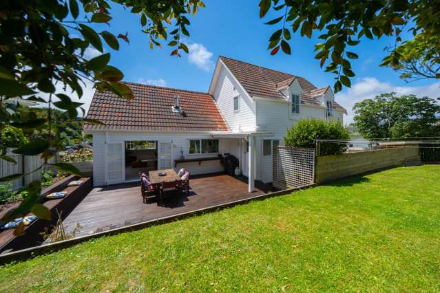 2 Newnham Court Tawa_1