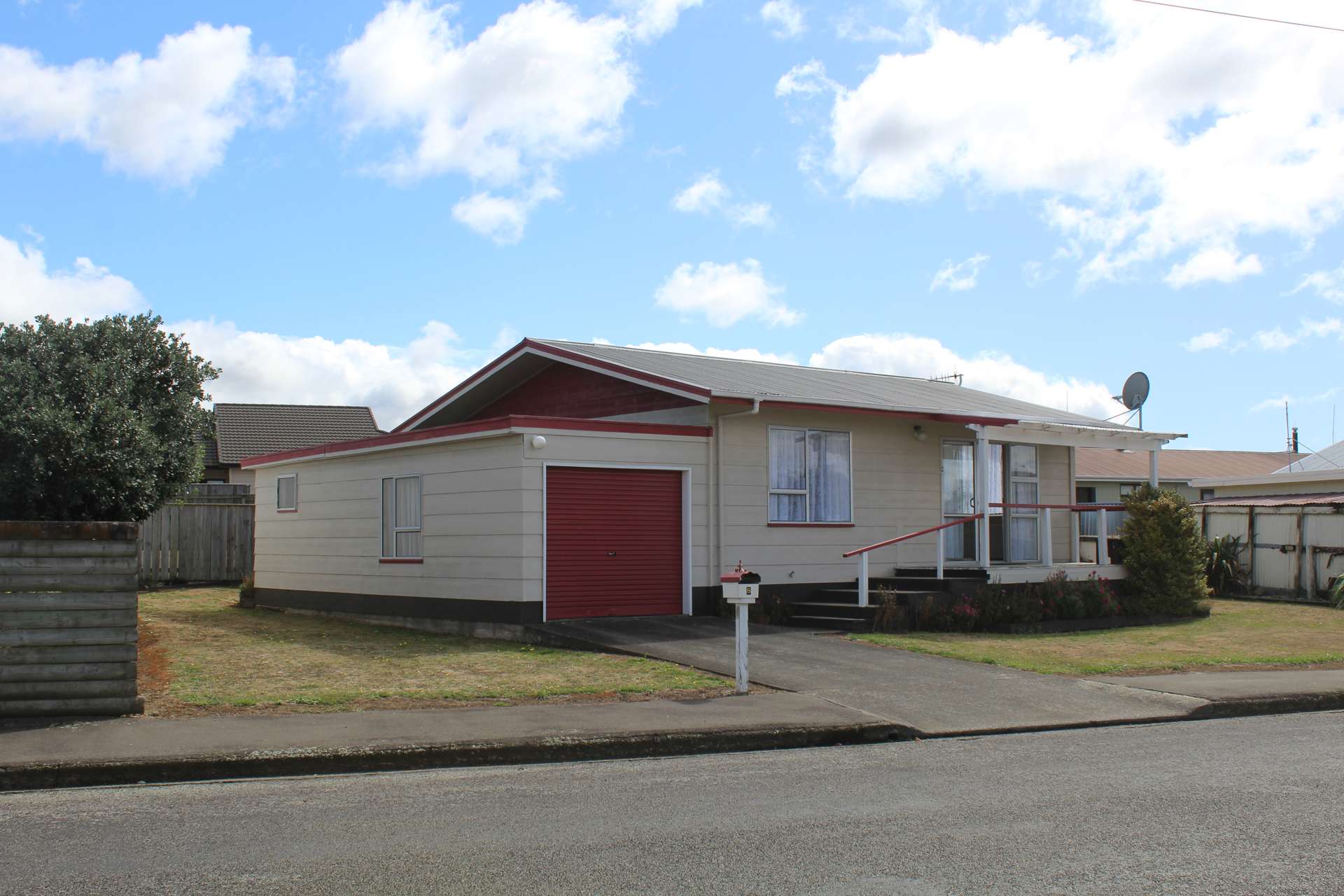 8 Mccallum Street Dannevirke Tararua Houses for Sale One Roof
