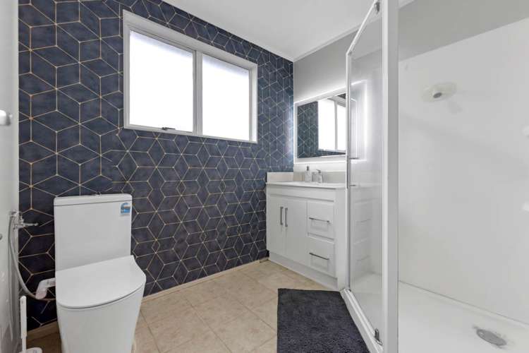 1/80 Portage Road New Lynn_16