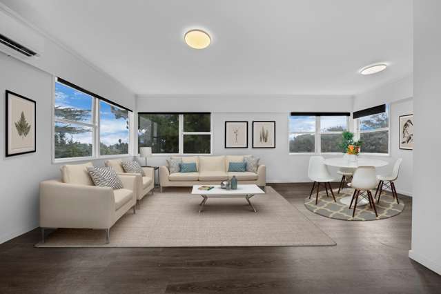 FANTASTIC FRIST HOME OR PORTFOLIO PLEASER