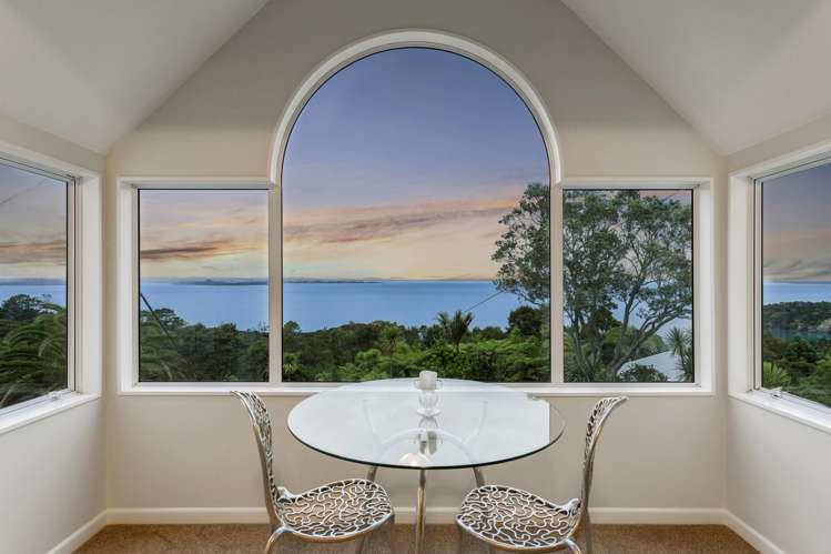 98 Takahe Road Titirangi_11