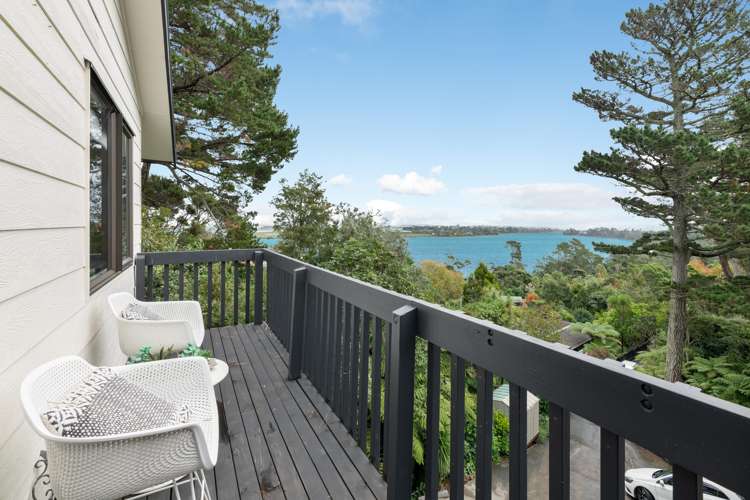 141 Attwood Road Paremoremo_7