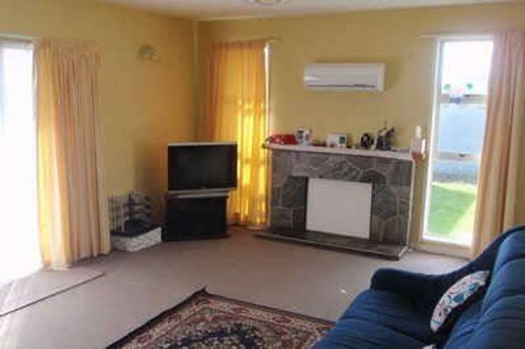 3/12 Mortlake Street Islington_3