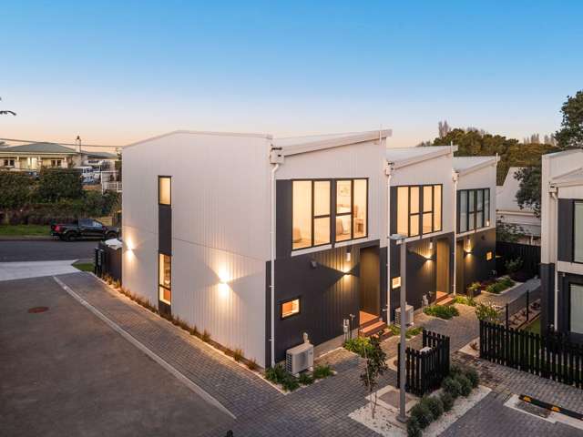 1/18 Handley Avenue Narrow Neck_2