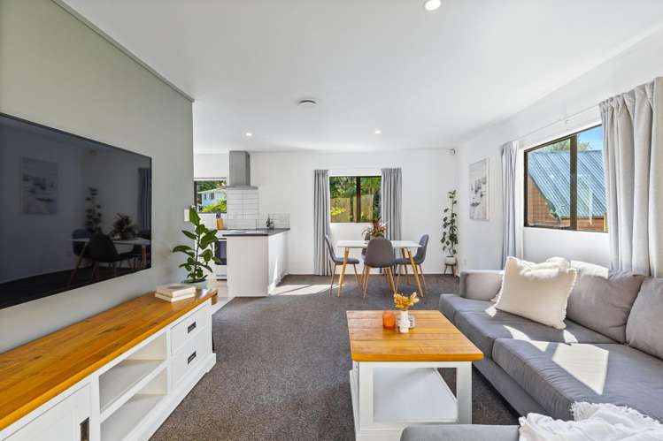 3/6 Makora Road Massey_23