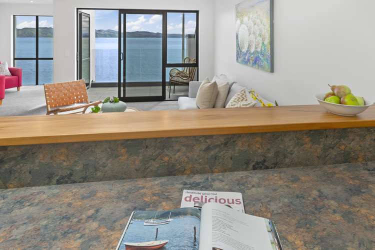 5/148 Evans Bay Parade Roseneath_9