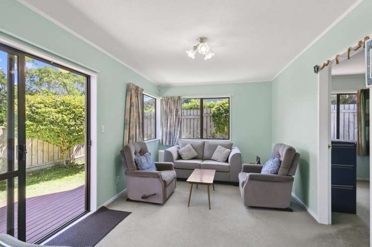 7 Cathie Place Karori_4