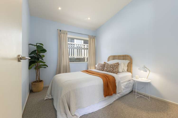 69 Piha Road Piha_25