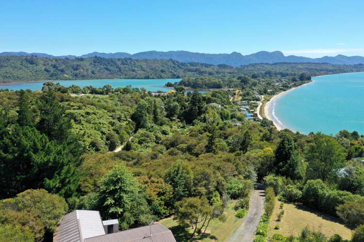 74 Lookout Road Parapara_28