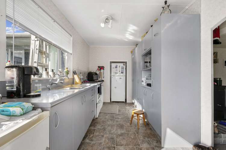 80 Aotea Crescent Tokoroa_11