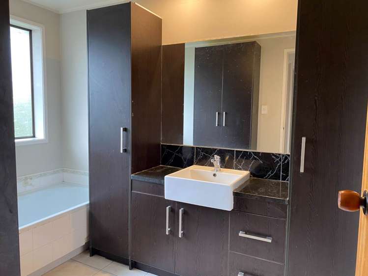 127 Redoubt Road Goodwood Heights_18