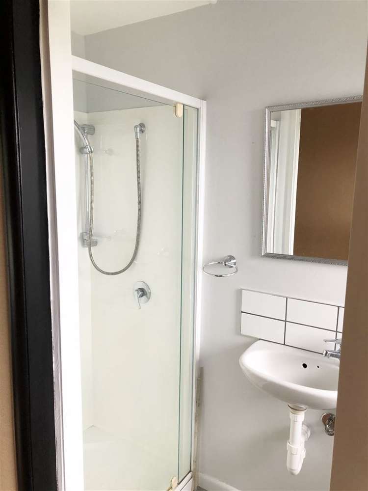 11 East Street Pukekohe_10