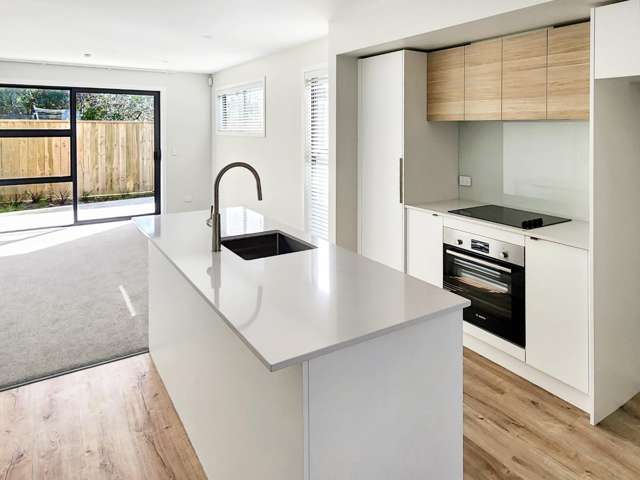 7/31 Wainuiomata Road 10629_1