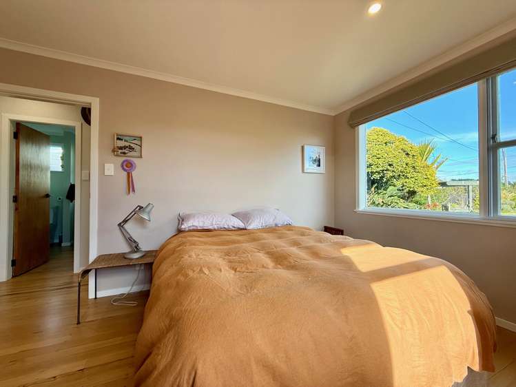 19 Lorenzen Bay Road Raglan_31