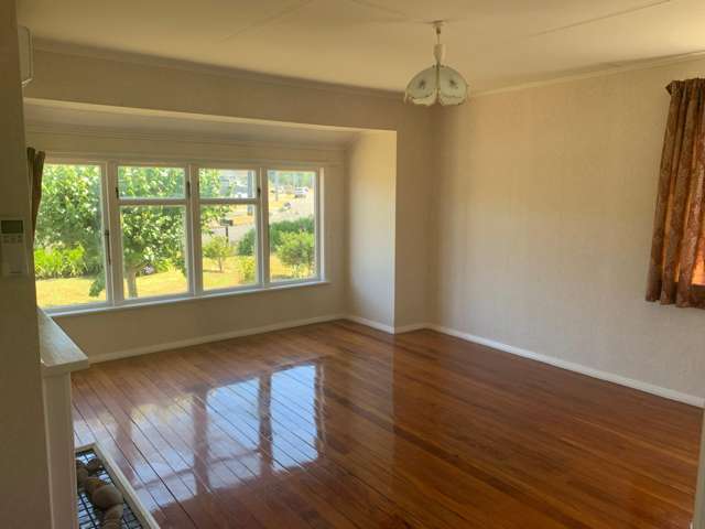 2 Gordon Crescent Marton_1